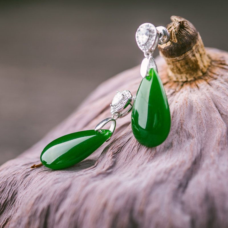 S925 silver decorated face lean natural and field Beyoncine drop ear pin autumn and winter long version Temperament Earrings Pendant Minimis