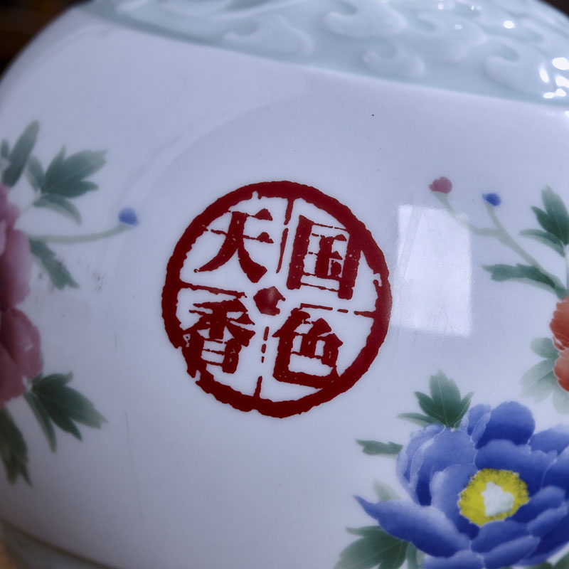 Jingdezhen ceramic bottle wine home antique liquor altar sealed jar of blooming flowers 3 kg 5 kg terms bottle