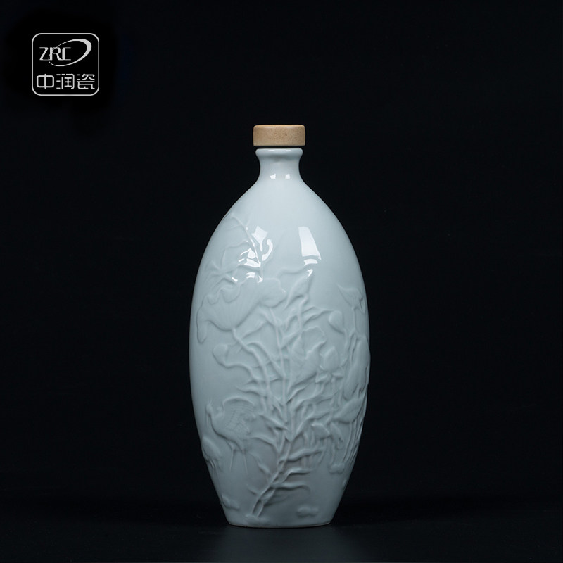 Jingdezhen ceramic wine jar household antique liquor carving small wine jug sealed wine bottle bubble wine bottle 3 catties