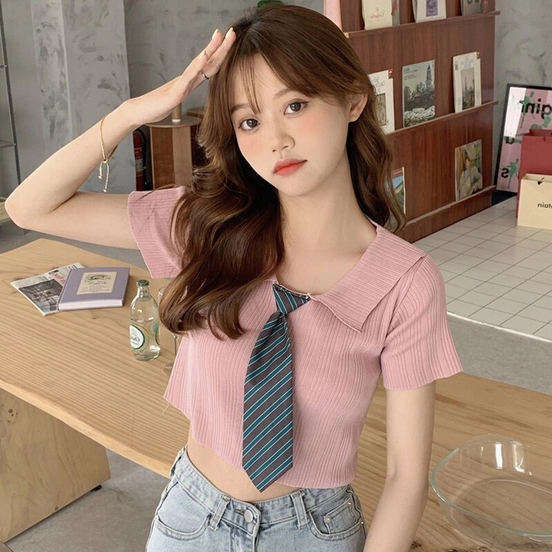 Summer net red ins super hot vitality girl short-sleeved t-shirt female 2022 new design sense niche sweet and spicy top