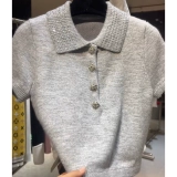 Весенняя дизайнерская трикотажная футболка с коротким рукавом, тренд сезона, городской стиль, яркий броский стиль, инкрустировано бриллиантами