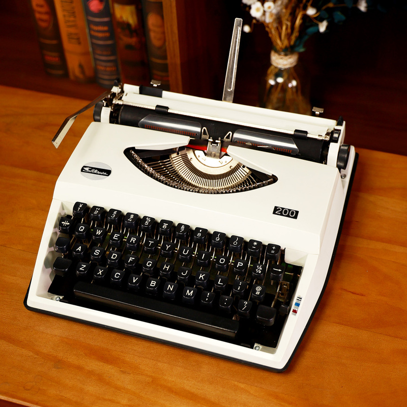 Old-Fashioned Typewriter English Mechanical Feiyu-200 Normal Use Vintage Literary Collection Gift Second-Hand Old Item