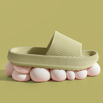 2022 Summer new stompers slippers for mens summer home with a cool drag lady outside the room with a thick bottom bathroom