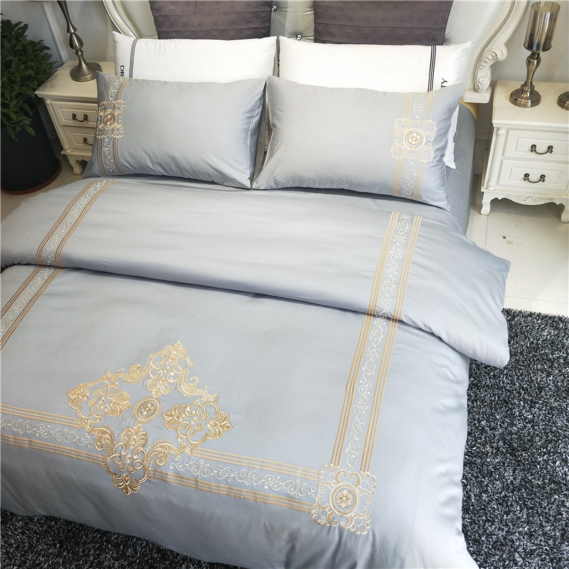 Tide thương hiệu châu Âu và Mỹ phong cách thêu bông denim đen satin 60 mét giường 1.8m bông áp dụng tờ - Bộ đồ giường bốn mảnh chăn ga cưới
