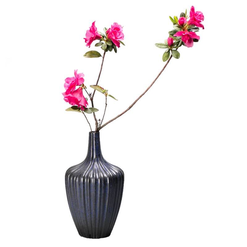 Element shadow variable fine expressions using vases, ceramic flower implement home sitting room adornment is placed flowers in Japanese dried flowers by hand