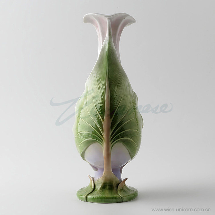 威羅尼陶瓷花瓶海芋荷葉生日禮物工藝裝飾擺飾出口精品限時特惠