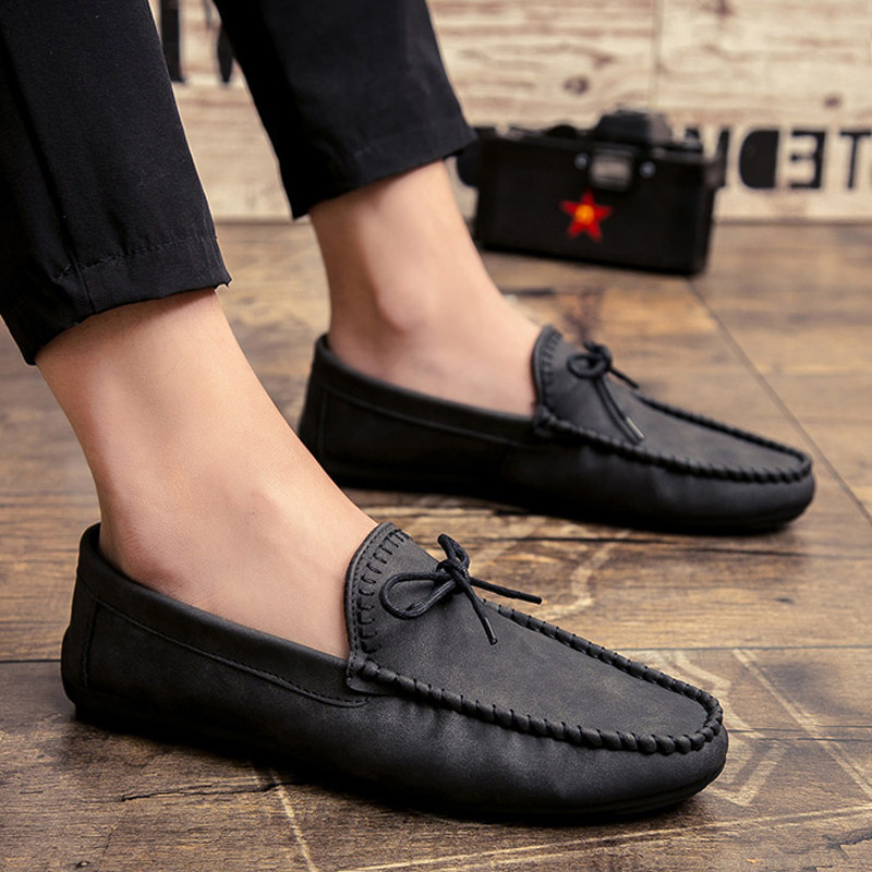 2022 New Summer Men's Shoes Spirit Society Little Guys Casual Little Leather Shoes A Foot Pedal Sloth Beans Breathable Boomer Shoes