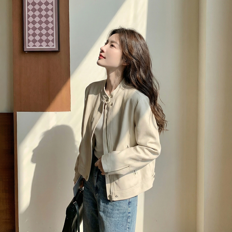 Stand Collar Short Jacket for Women, Spring and Autumn, Student Style, Age-Reducing, 2026 New Model, White, Petite, Loose Suede Jacket Top