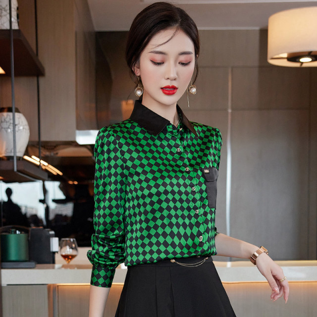 Satin fashion autumn green plaid shirt new fashionable western style design niche chic square collar top