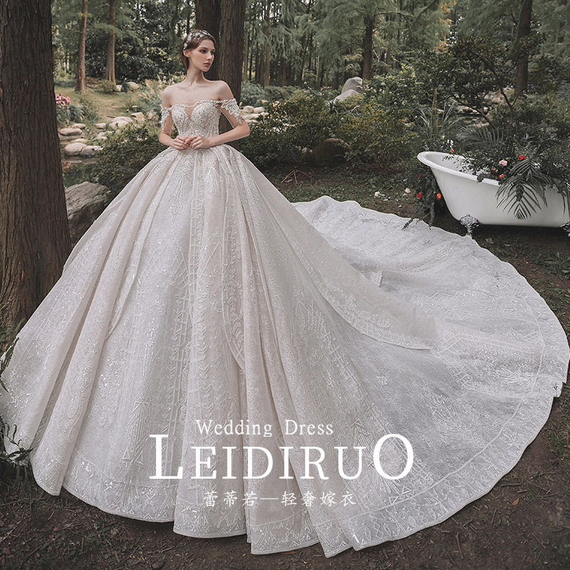 The French main wedding dress 2021 new bride tail 2020 female cover thick arm luxury heavy-duty dress
