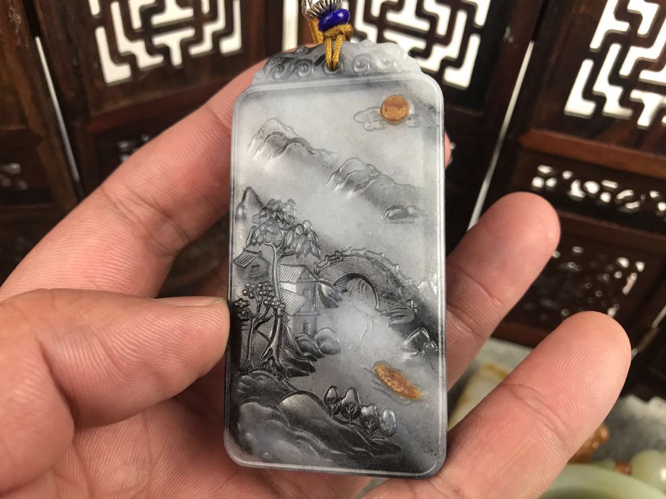 Xinjiang Hetian Jade Sheep fat jade seed material Blue and white seed material Landscape artistic conception Brand Guanyin Smiling Buddha Tathagata Buddha Pixiu