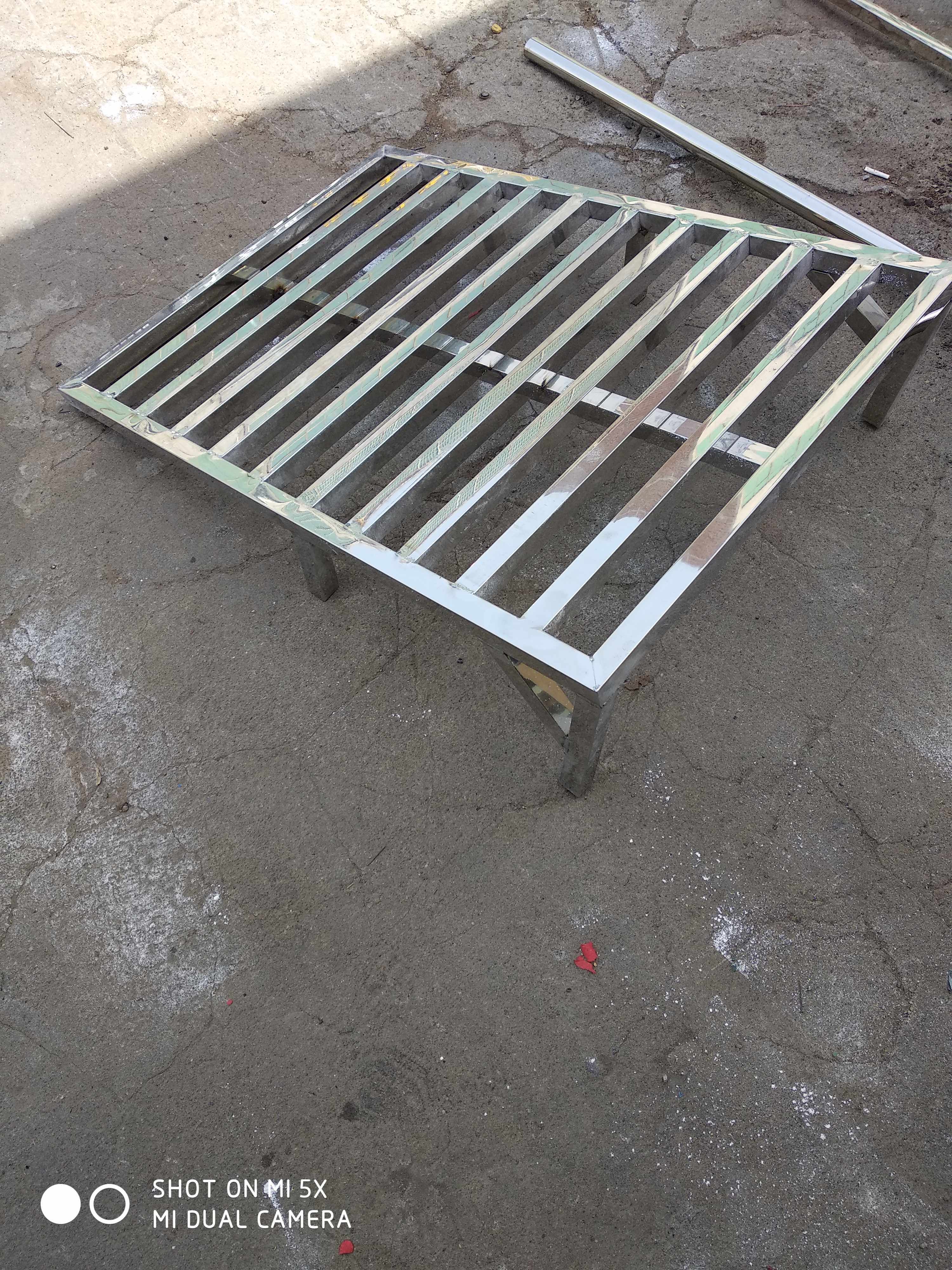 Stainless steel shelf kitchen toilet storage rack Bathroom layer corner frame processing