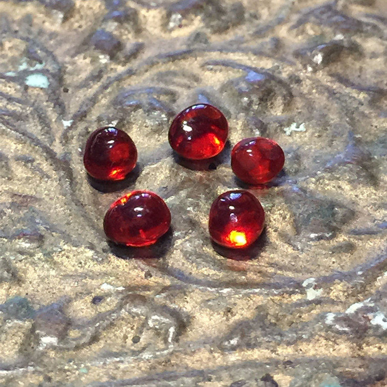 Shakyamuni Buddha's brain shaft red solid large 5mm contains the Gaya Stupa knot offering