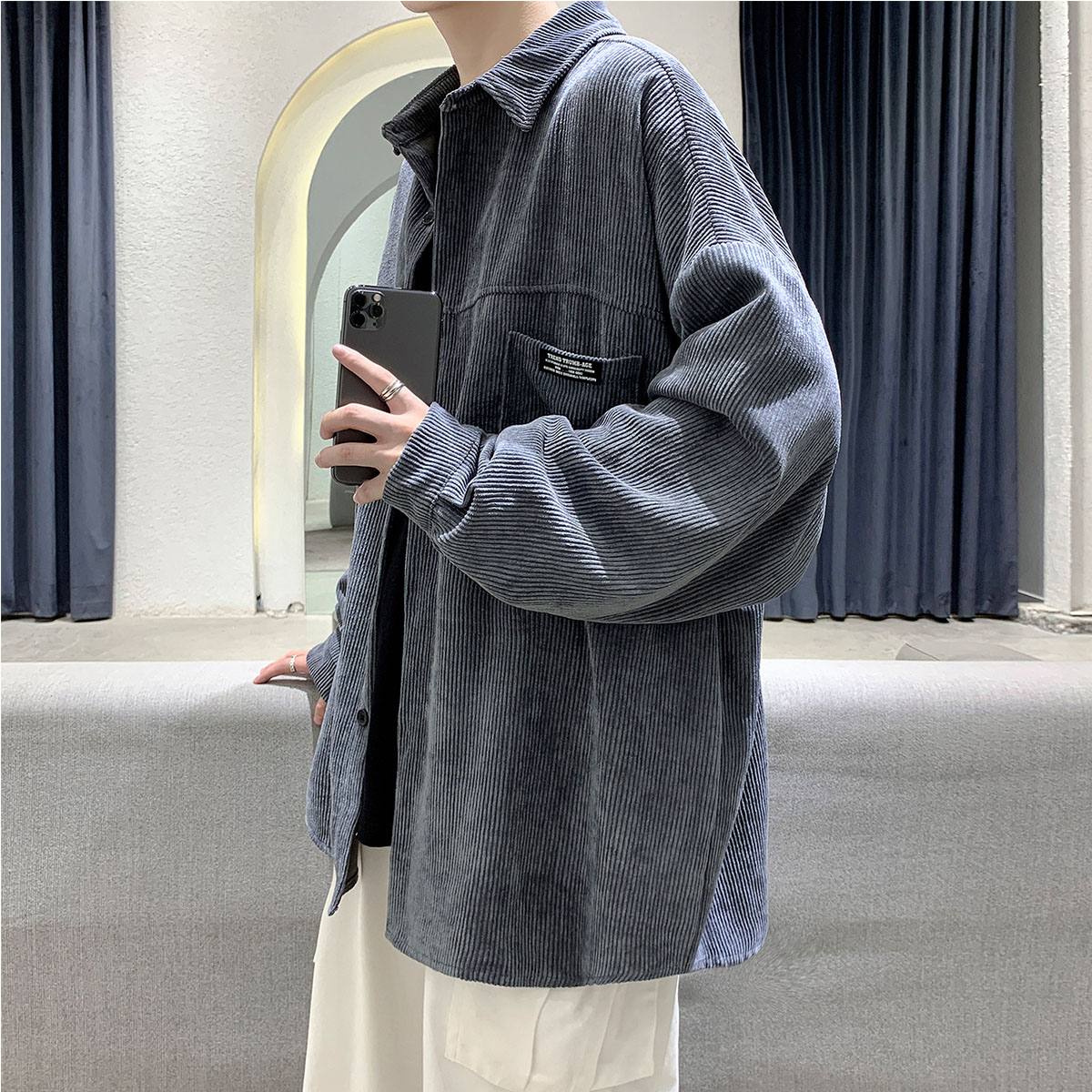 Corduroy shirt men's long-sleeved autumn and winter Korean version Japanese casual plus velvet thickened large size shirt boys top coat