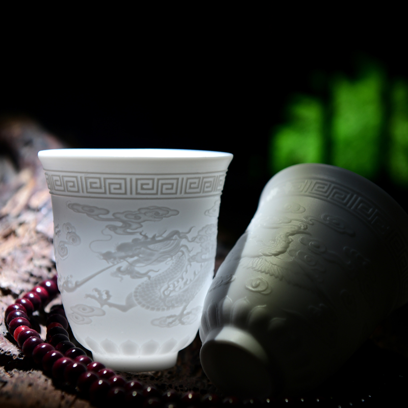 White porcelain kung fu tea tea master cup single CPU manual sample tea cup of tea to open, longfeng cup household ceramic tea set