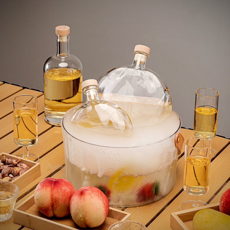 Summer Cold Brew Tea Set with Glass Ice Tea Bottle, Utensils, Ice Tea Pot, Bottle, Ice Tea Bucket, Complete Set of Tools