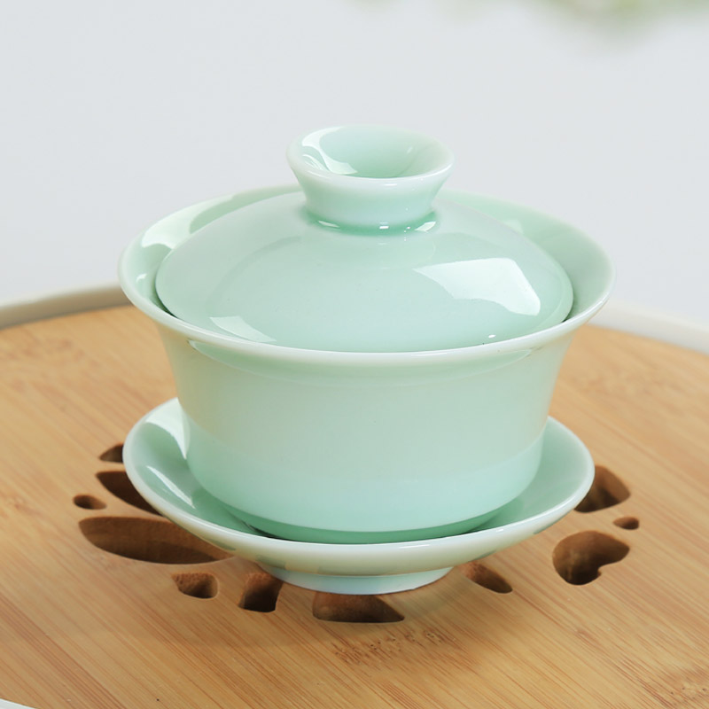Is young, and a complete set of longquan celadon ceramic kung fu tea tea set teapot carp tea cup with tea