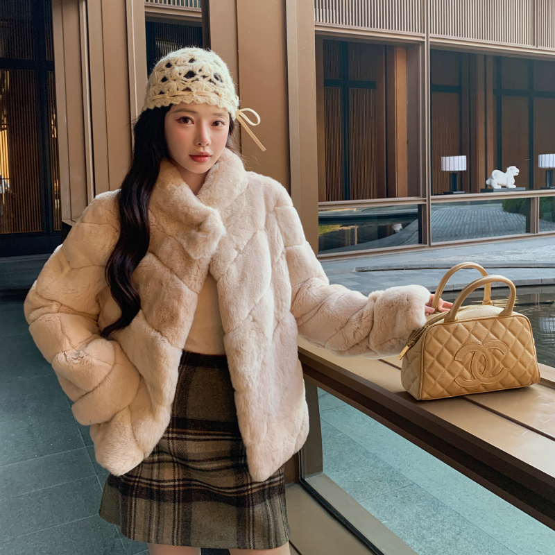 Qianjintu/Imported Whole Leather Rex Rabbit Fur Coat for Women, Slimming, 2026 New Style Qianjintu/Imported Whole Leather Rex Rabbit Fur Coat for Women, Slimming, 2026 New Style