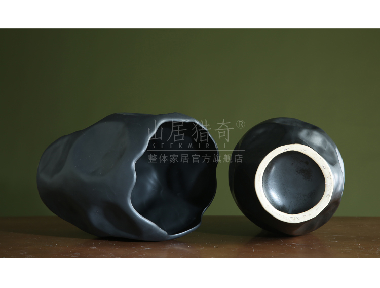 New Chinese style household adornment big vase model profiled living room dry flower flower arranging flower implement black ceramic vase
