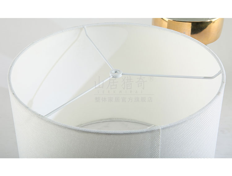 I and contracted Nordic household act the role ofing is tasted, the new Chinese style living room decoration lamp is placed between example ceramic lamp