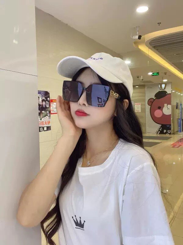 甜酷衣仓