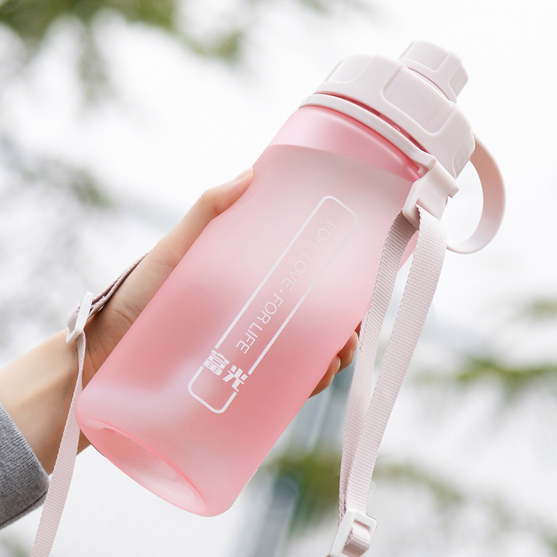 Fuguang large capacity water cup children portable plastic belt straw 1000 sports student summer water bottle bottle 2000ml