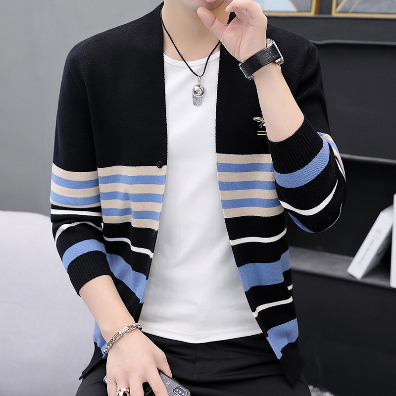 Youth casual sweater cardigan sweater coat men's spring and autumn thin Korean slim stripe trend Men's