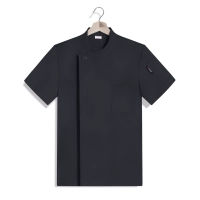 Черные косые чисто-белые короткие рукава