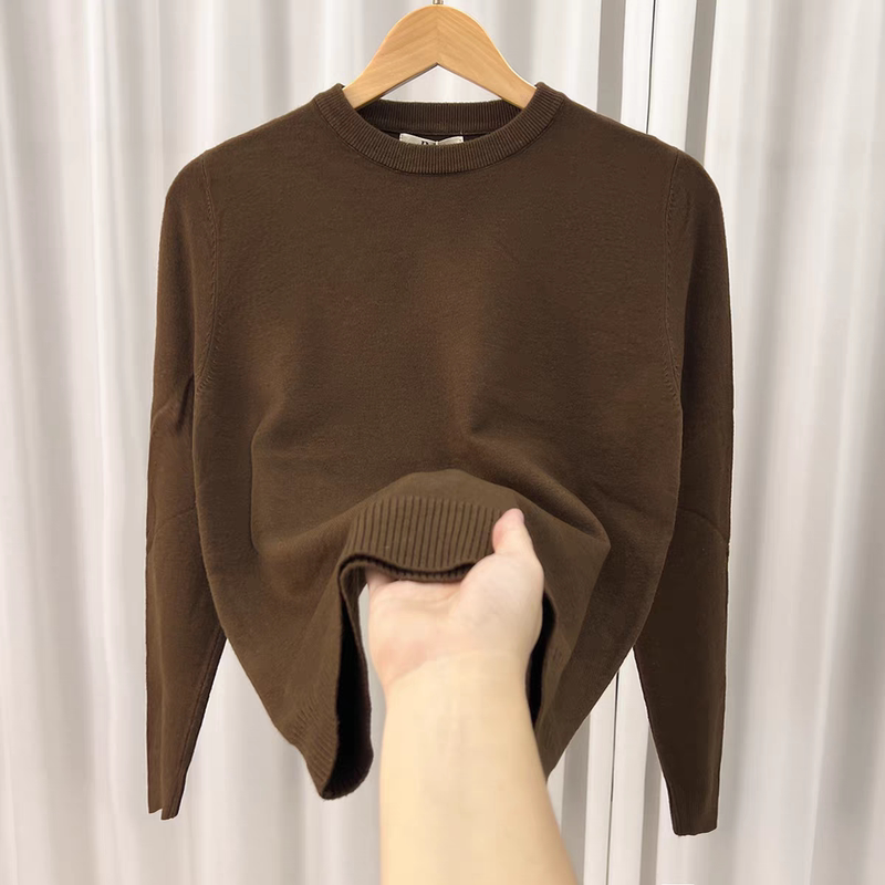 Light Mature Style Men's Sweater, Coffee Color, Retro Style, Round Neck Knitwear, Warm Korean Style Top, Elastic Base Sweater