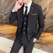 Mens western-style suit Inn Wind stripes Body Suits Business Casual Dress Groom Wedding Gown Trend