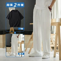 Белая черная футболка