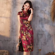 New style improved version of cheongsam young girl retro Chinese style traditional cheongsam dress long