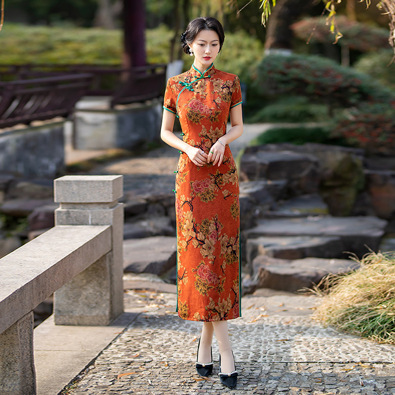 2025新款新中式旗袍美到窒息！日常也能穿出老上海名媛范，优雅到骨子里