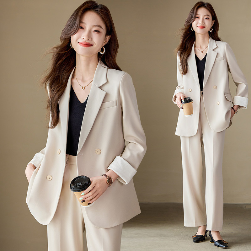 Professional Suit Set for Women, New Spring and Autumn Style, Formal Wear with a High-End Feel, Elegant Work Attire, Loose-Fitting Off-White Suit Jacket