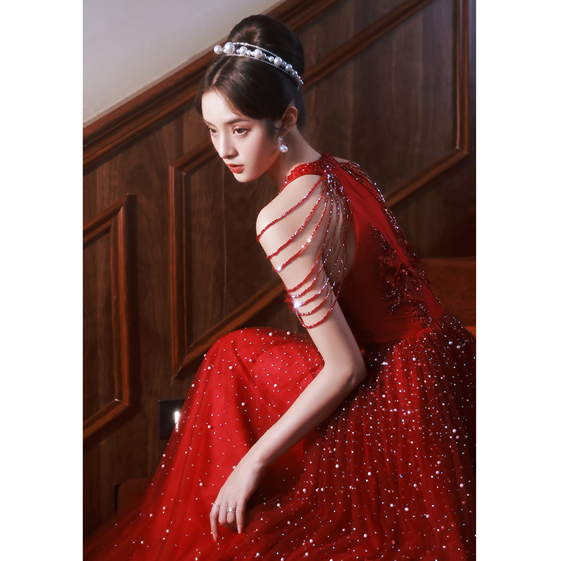 Red Evening Dress for the Bride, Petite Women, French Style, Elegant, Suitable for Wedding, Engagement, and Homecoming, High-End Long Dress Red Evening Dress for the Bride, Petite Women, French Style, Elegant, Suitable for Wedding, Engagement, and Homecoming, High-End Long Dress