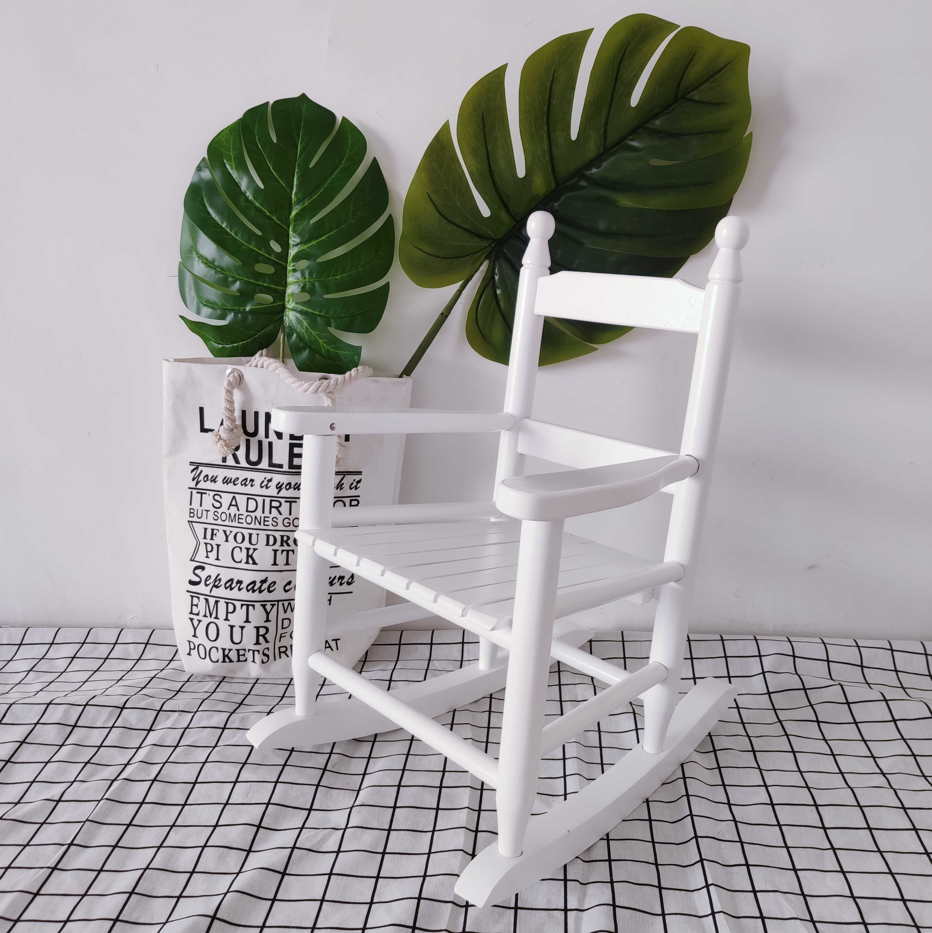 In Nordic wind children photographic building shoot wooden real prop white rocking chair baby rocking chair