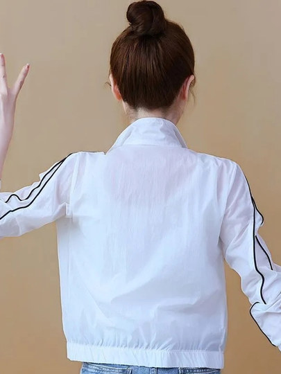 Summer Short Sun Protection Clothing for Women's Outer Wear 2025 New Small Sun Protection Clothing Breathable Versatile Thin Short Outwear