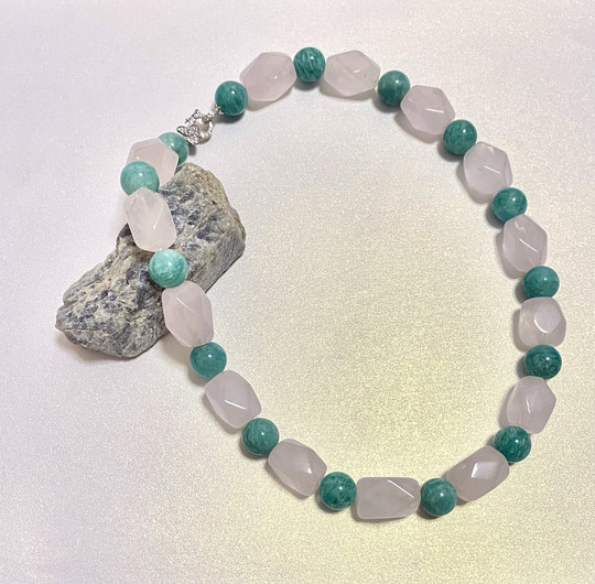 Shanhailian original handmade high-end minimalist personality fashion European and American style natural stone necklace