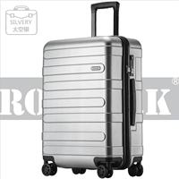 Модный, электронный, космический