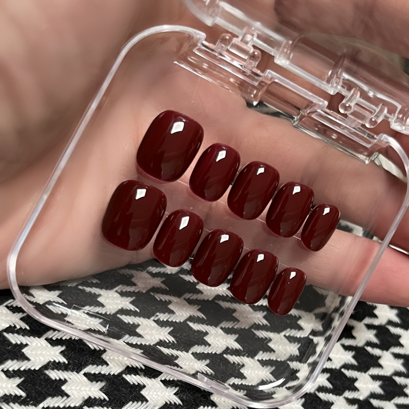Purely Handmade Wearable Nails, Solid Color Cherry Red Nail Patches, Short Style for Autumn and Winter, Brightening and High-End Feel, New Year Purely Handmade Wearable Nails, Solid Color Cherry Red Nail Patches, Short Style for Autumn and Winter, Brightening and High-End Feel, New Year