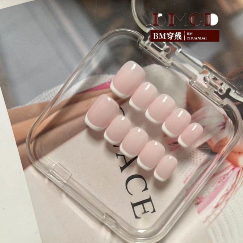 Handmade Nail Patches in Soft Pink French Style, Wearable Nails That Enhance Complexion, 2026 New Short Square Round Design with a High-End Feel and Enhance Complexion Handmade Nail Patches in Soft Pink French Style, Wearable Nails That Enhance Complexion, 2026 New Short Square Round Design with a High-End Feel and Enhance Complexion