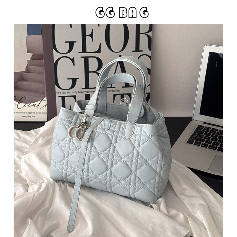 Lingge Commuter Handbag Native Bag 2026 New High-End Genuine Leather Women's Bag Elegant Underarm Bag Shoulder Bag