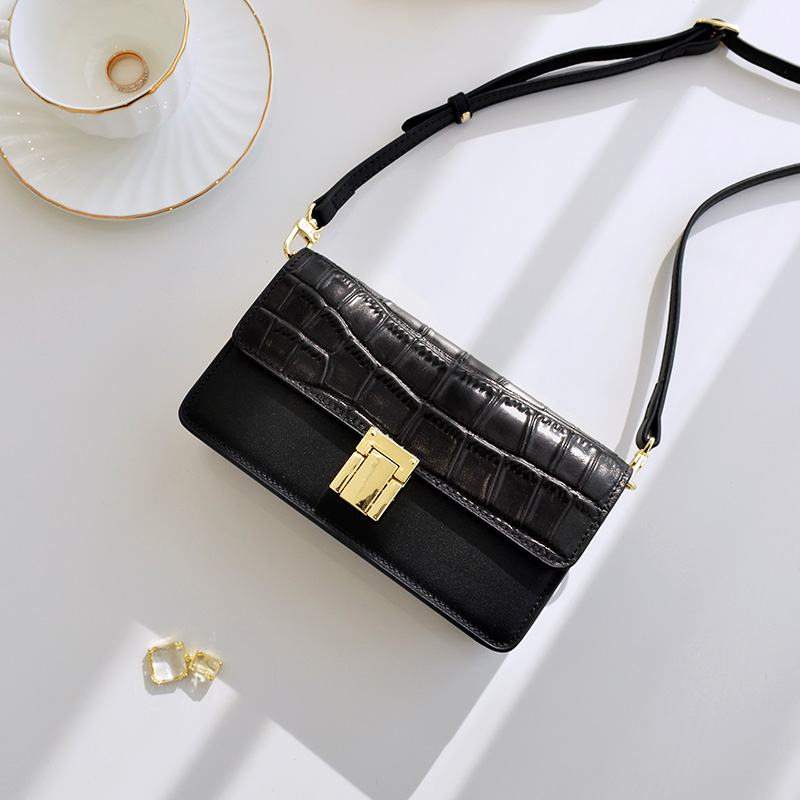 European and American fashion genuine leather skew satchel with female crocodile tattoo small square bag lock texture casual cow leather single shoulder female bag damp