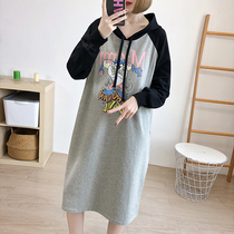 Lactation dress autumn and winter new plus thick feeding dress fashionable outgoing Korean edition loose and thin medium and long