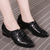 2021 new leather flat size womens shoes 40-43 Spring casual deep mouth lace-up shoes 44 soft leather single shoes