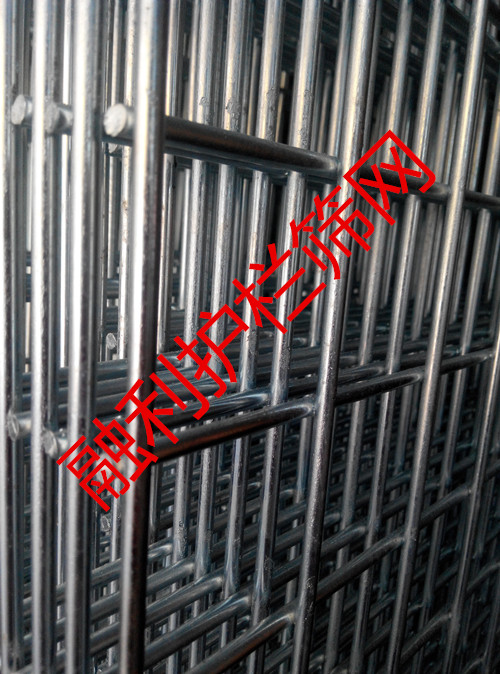 Galvanized Electro-Welded Mesh Sheet Galvanized Wire Mesh Sheet Dog Cage Plus Coarse Wire Mesh Shelf Plus Coarse Mesh Sheet