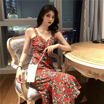 Summer dress 2021 new light cooked wind retro thin temperament floral suspender skirt medium-long fishtail dress female