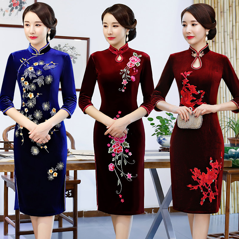 Velvet autumn retro cheongsam, long dress, Chinese style, mid length