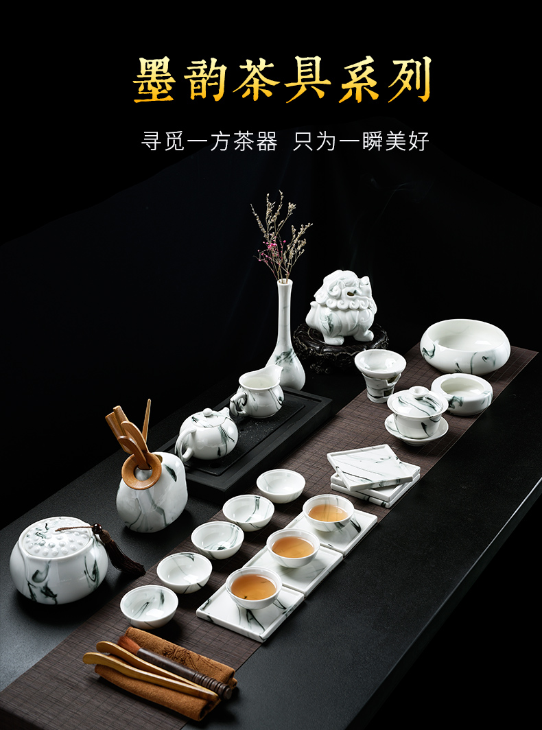 Old &, ink and white porcelain beauty lid bowl of kung fu tea set household ceramic cups GaiWanCha of a complete set of the sea