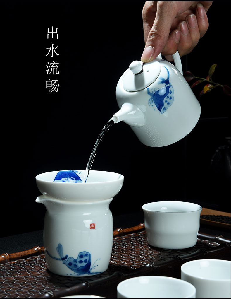 Old & hand - made celadon kung fu tea set a complete set of white porcelain household contracted tureen cup teapot gift set